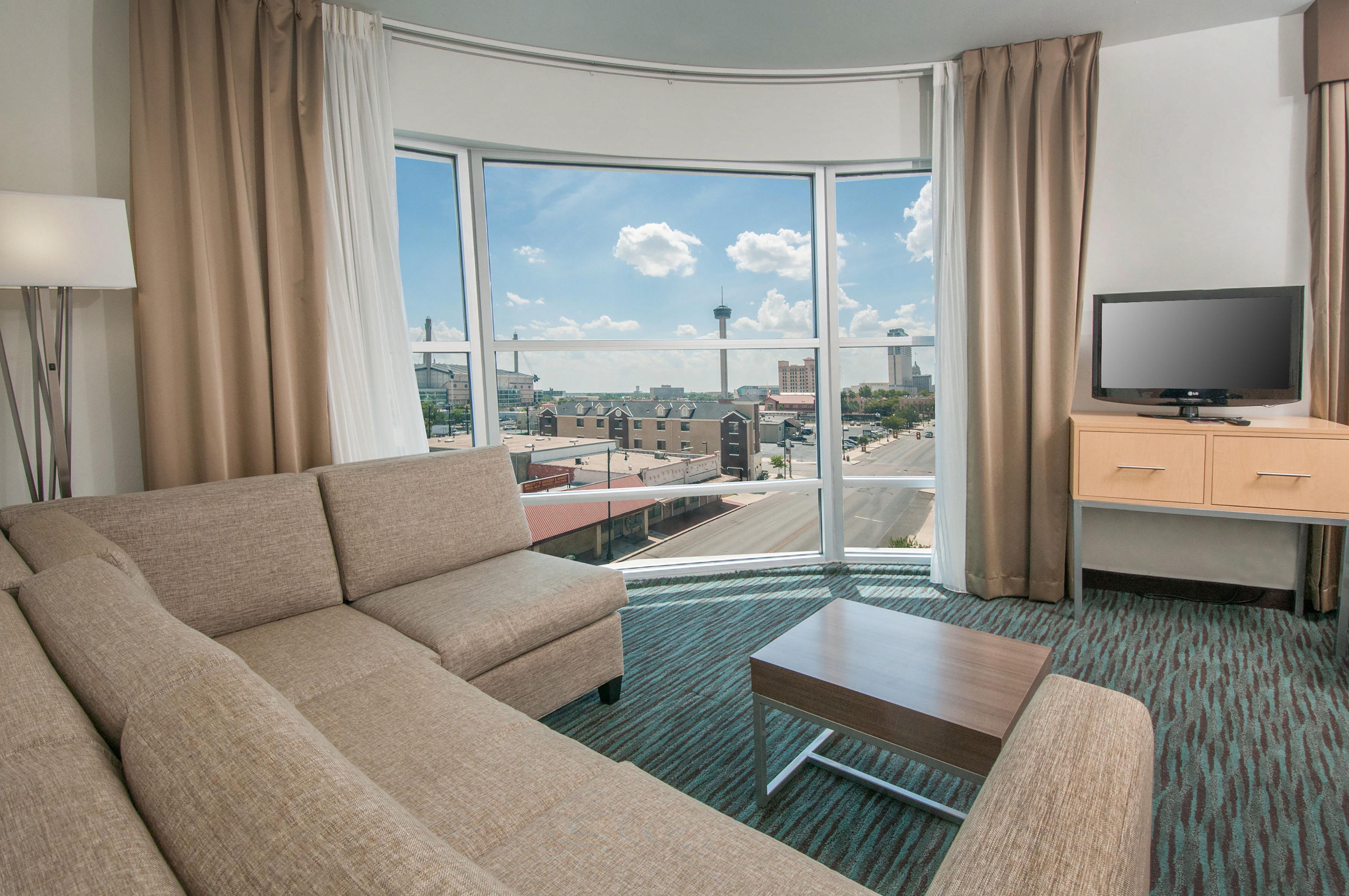 Holiday Express & - Rivercenter Area By Ihg Hotel San Antonio
